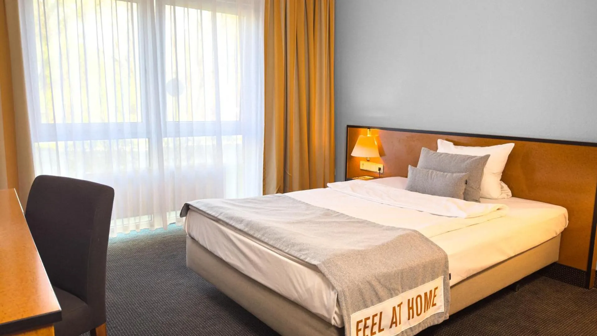 Coffee Fellows Hotel Frankfurt Airport-Langen Germany